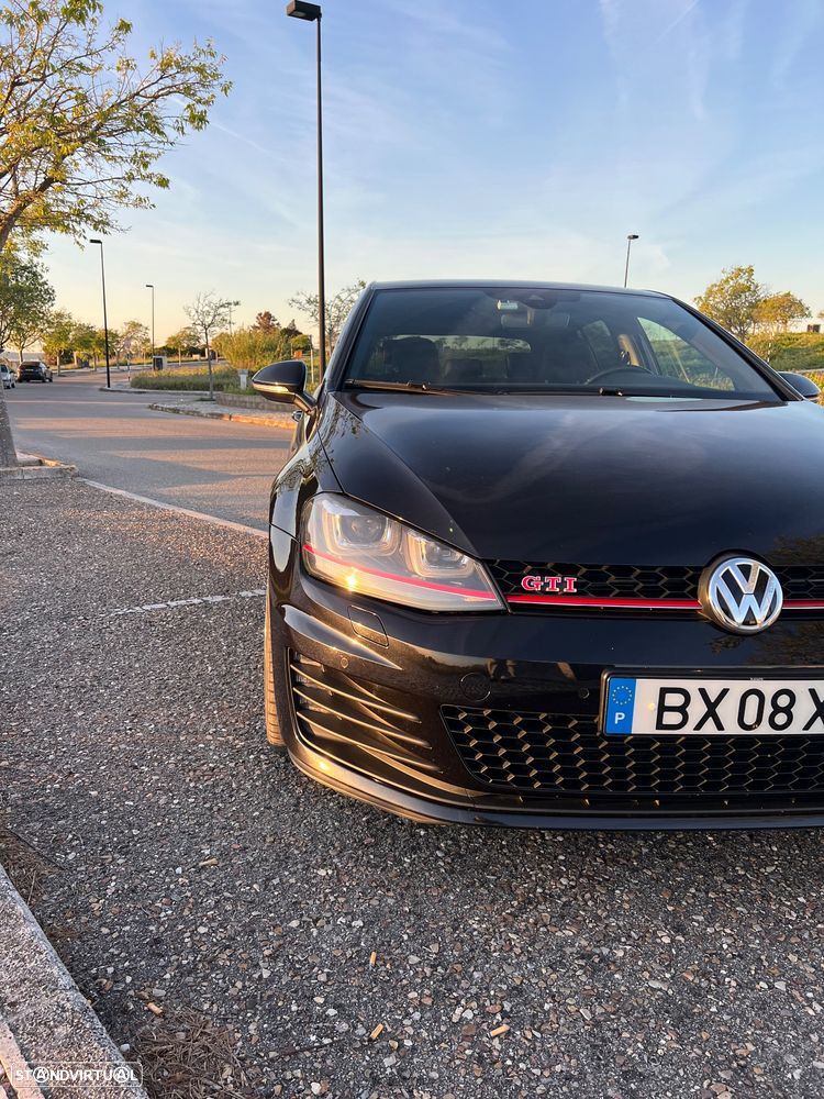 VW Golf GTI Performance BlueMotion DSG - 3