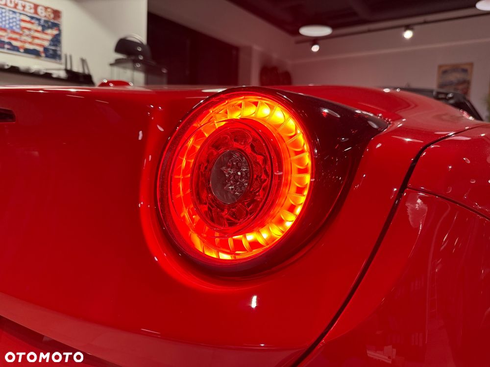 Ferrari California F1 DCT - 15