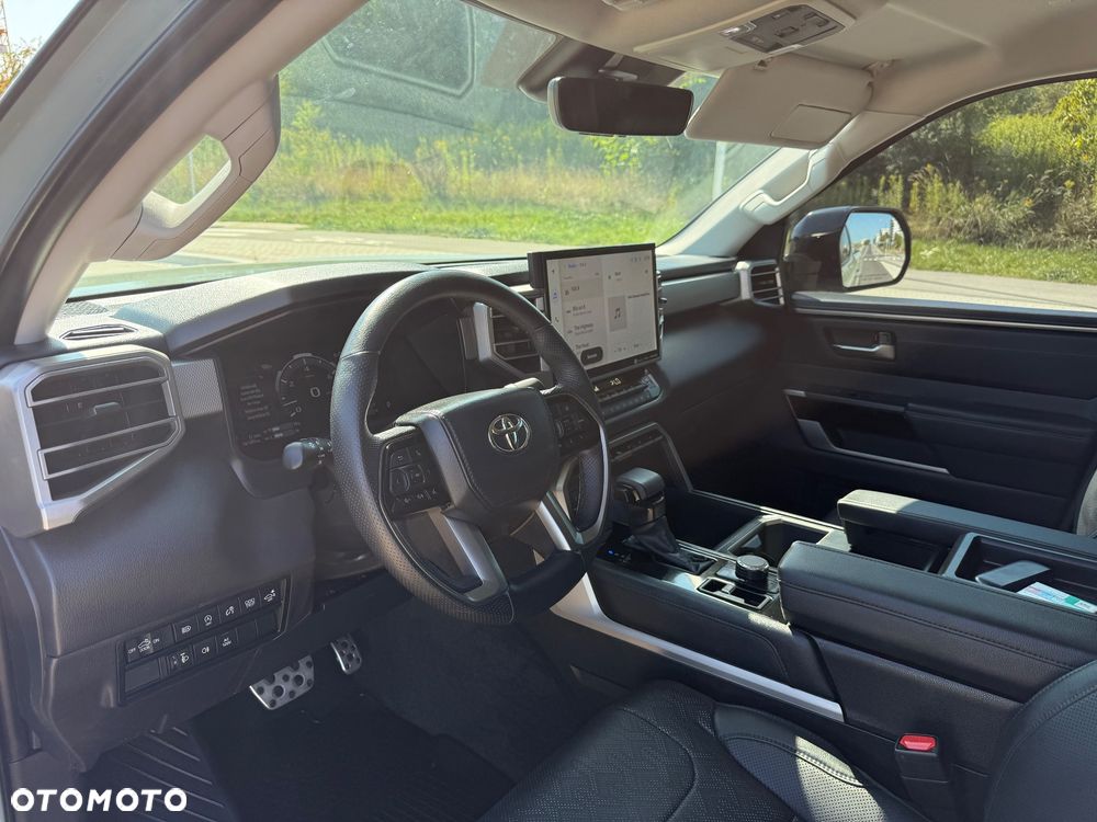 Toyota Tundra - 15