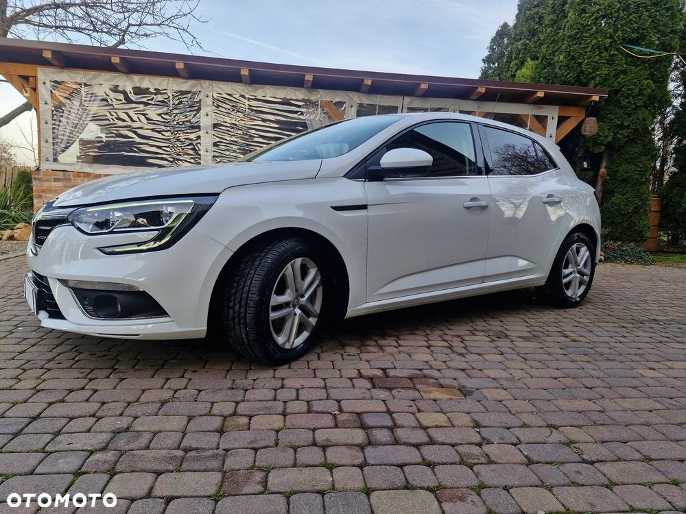 Renault Megane 1.5 Blue dCi Intens - 4