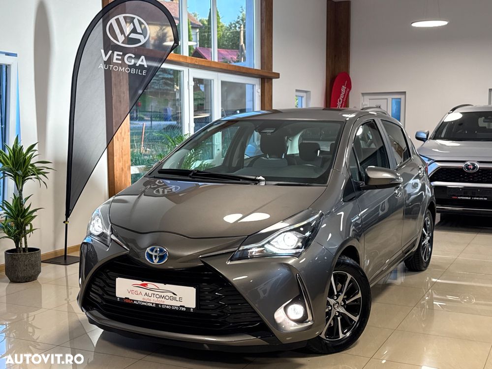 Toyota Yaris 1.5 VVT-i HSD Y20 Collection - 2