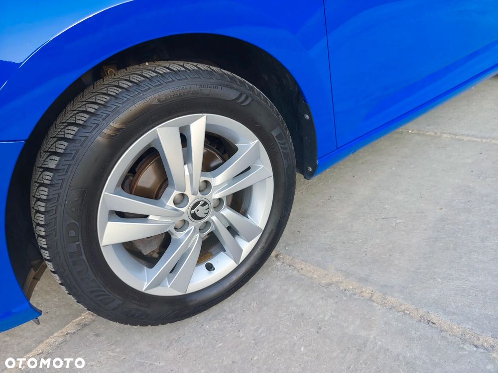 Skoda Fabia 1.0 Ambition - 23
