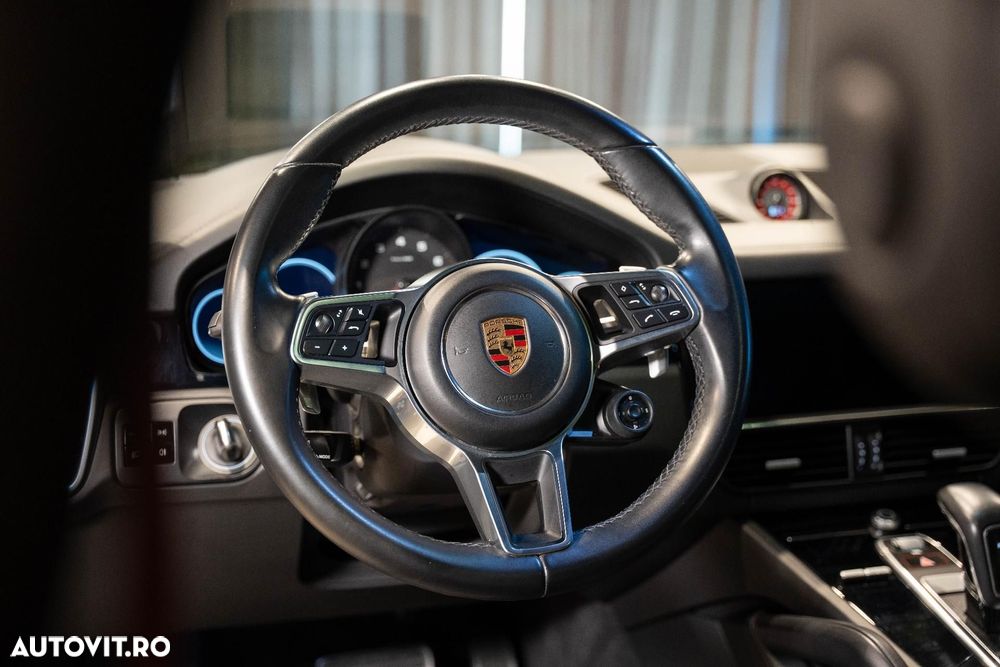 Porsche Cayenne Coupe S - 32