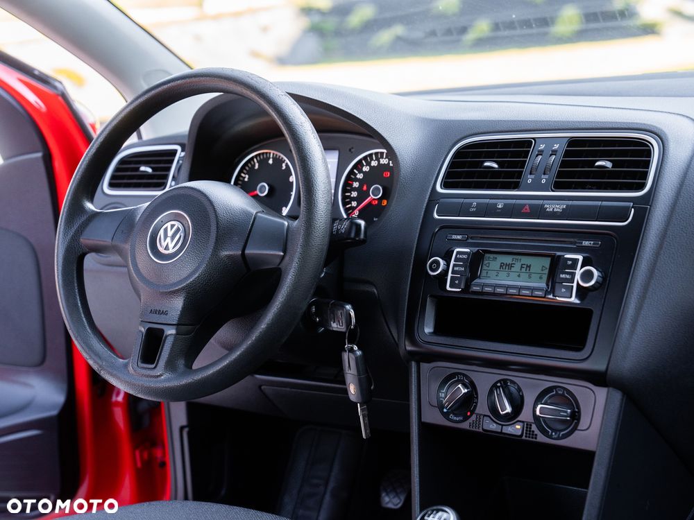 Volkswagen Polo 1.4 Comfortline - 31