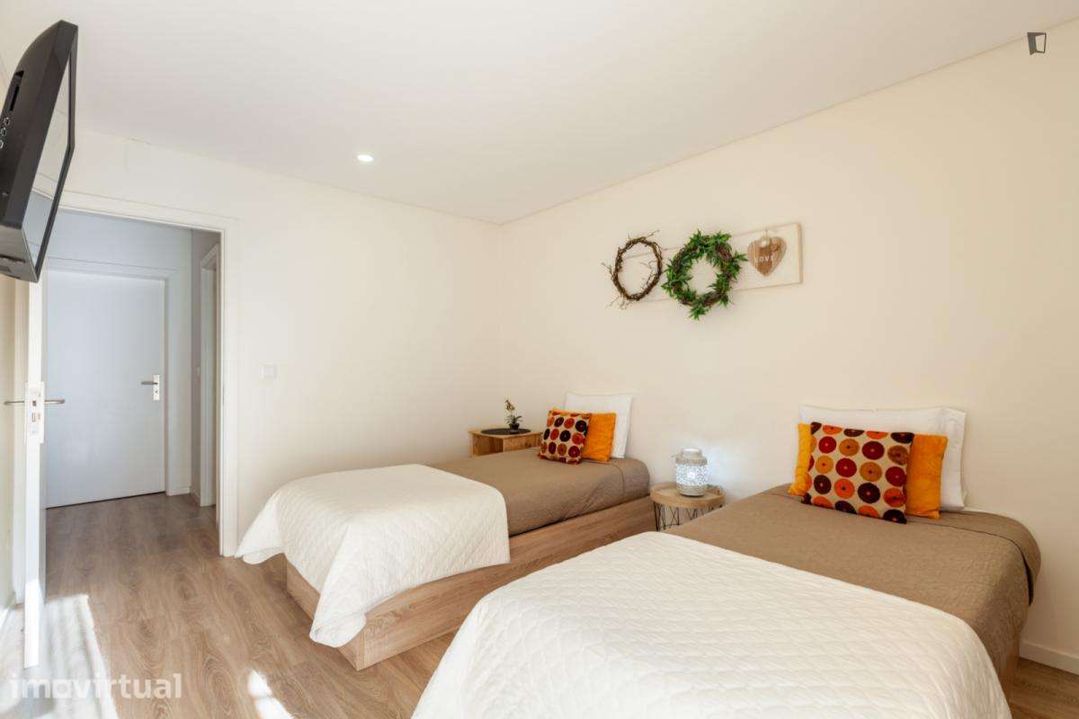 Apartamento com 2 quartos - localizado em Sé de Braga e São Lázaro... - Grande imagem: 4/33