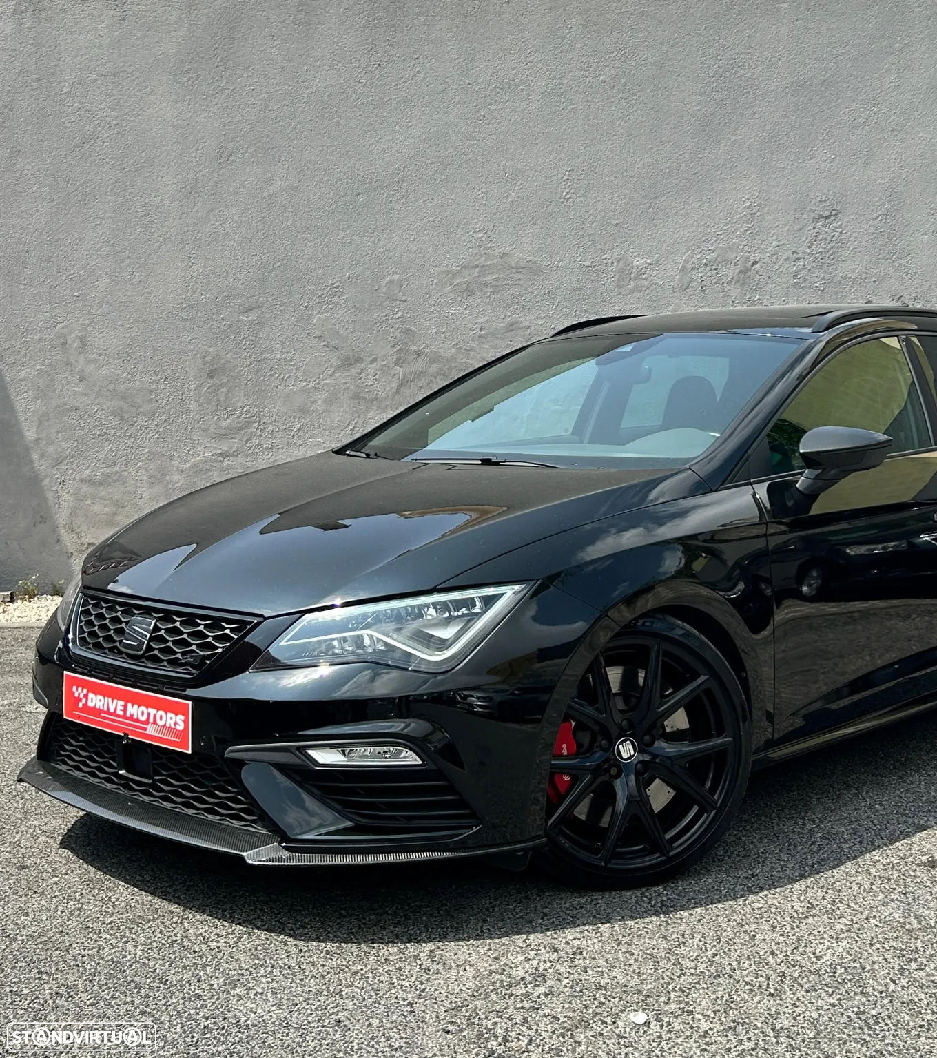 SEAT Leon ST 2.0 TSI S&S 4Drive DSG Cupra 300 Edition Carbon - 4
