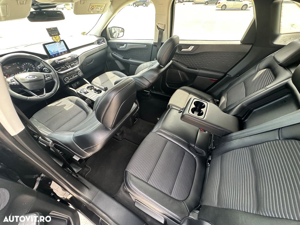 FORD Kuga 2020 — imagine 12