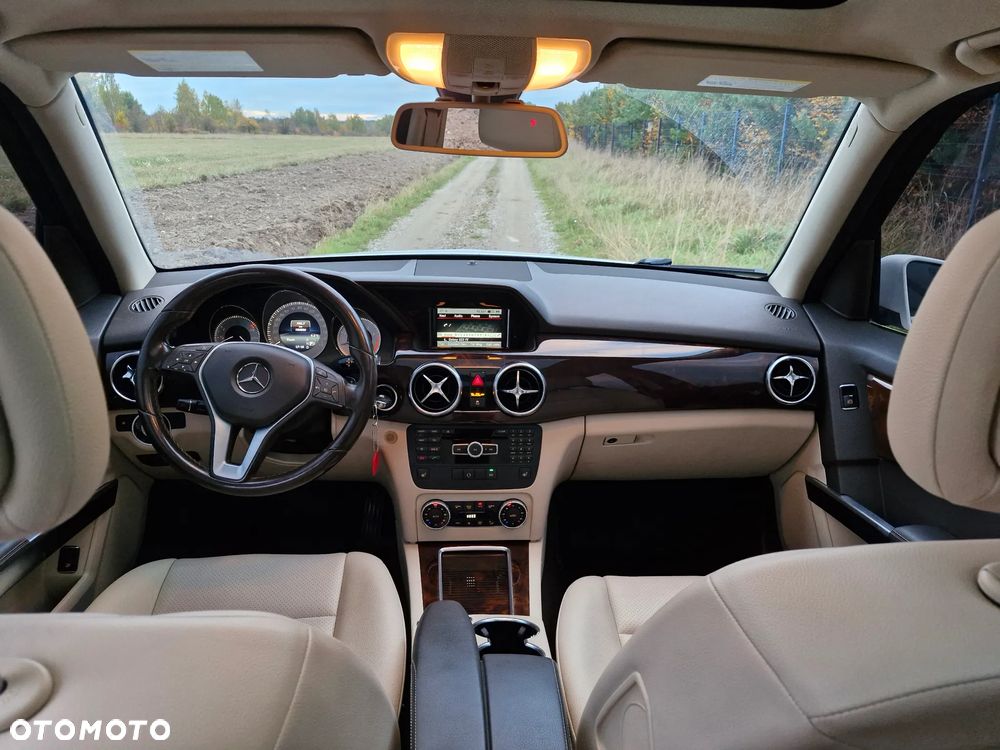 Mercedes-Benz GLK - 14
