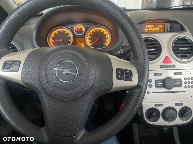 Opel Corsa - 7