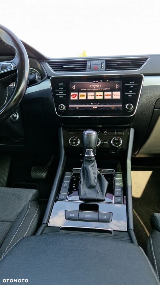 Skoda Superb 2.0 TDI Ambition DSG - 18