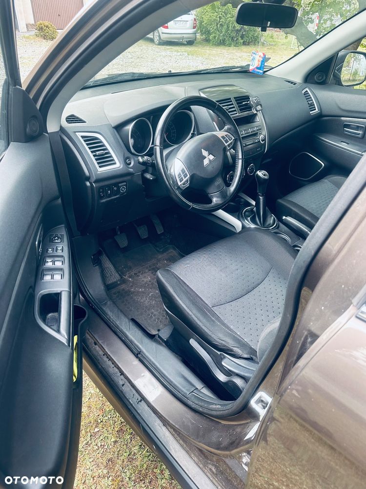 Mitsubishi ASX 1.6 Active - 9