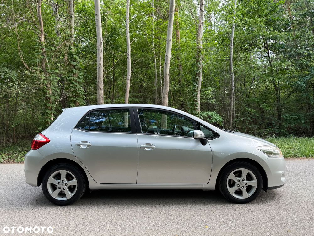Toyota Auris 1.33 VVT-i Life - 6