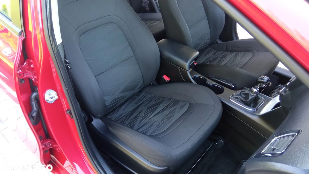 Kia Ceed - 17
