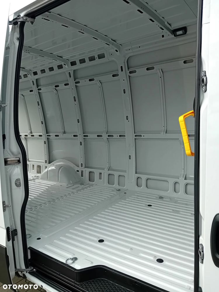 Iveco Daily 35S18H V L4H2 - 12