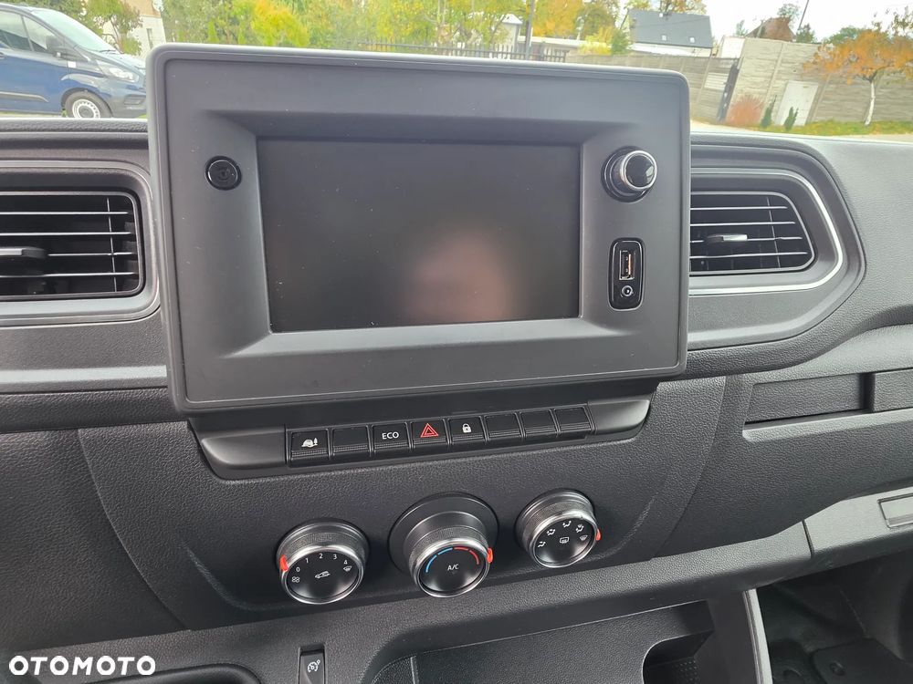 Renault Master - 22
