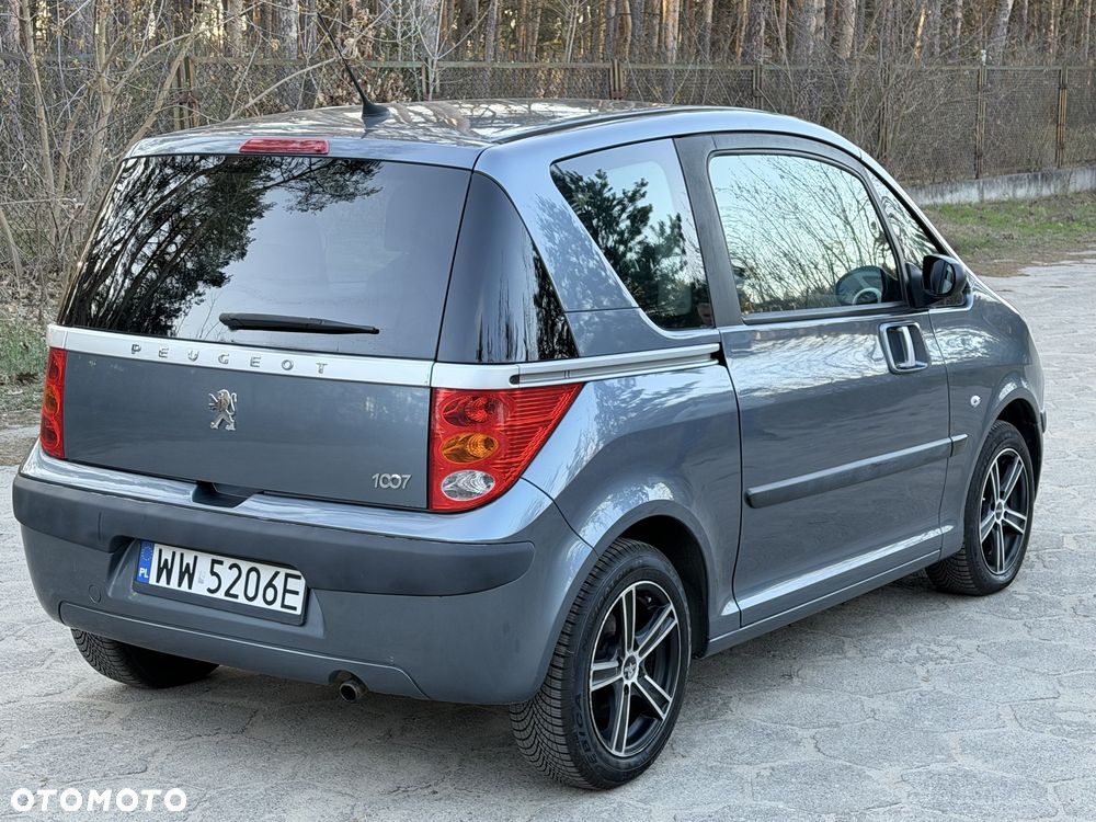 Peugeot 1007 - 3