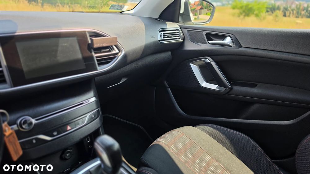 Peugeot 308 1.6 BlueHDi Active S&S - 12