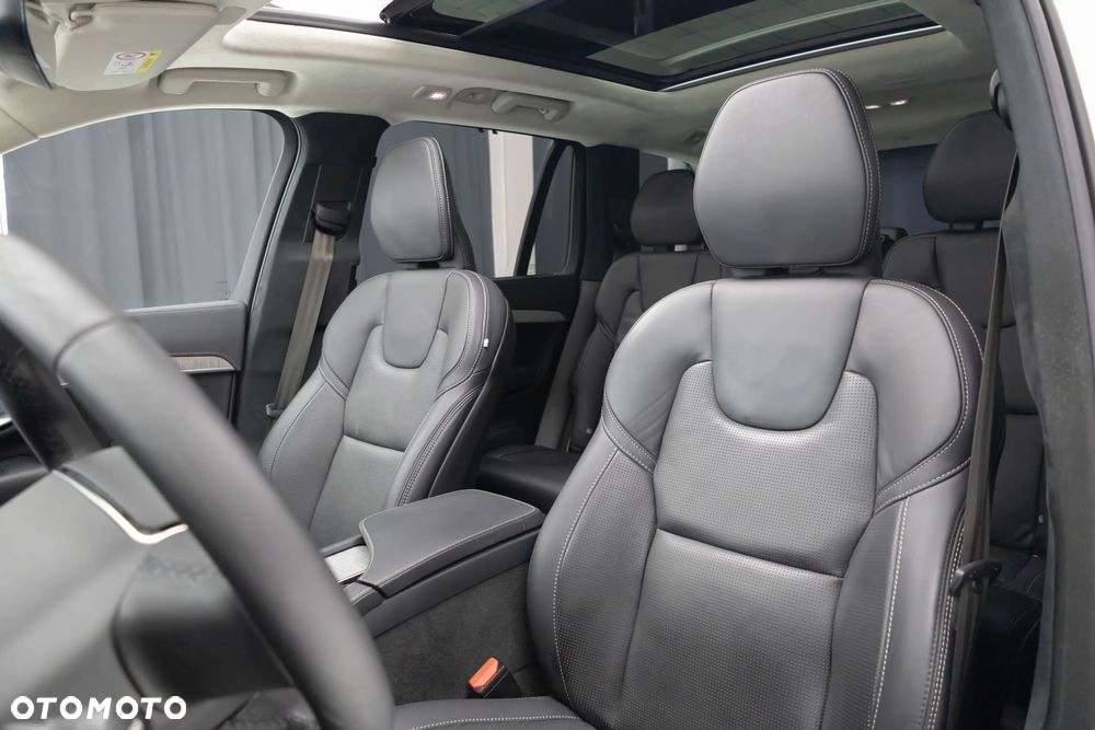 Volvo XC 90 T8 AWD Recharge Ultimate Dark - 30