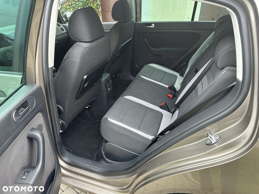 Volkswagen Golf Plus - 7