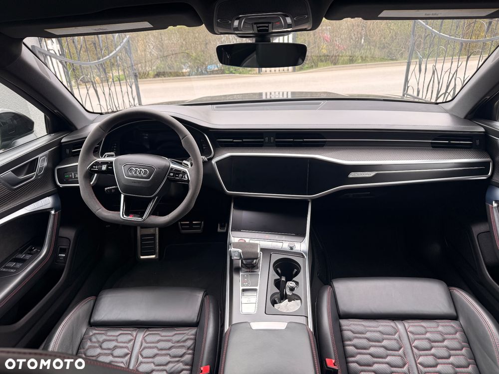 Audi RS6 Avant - 13