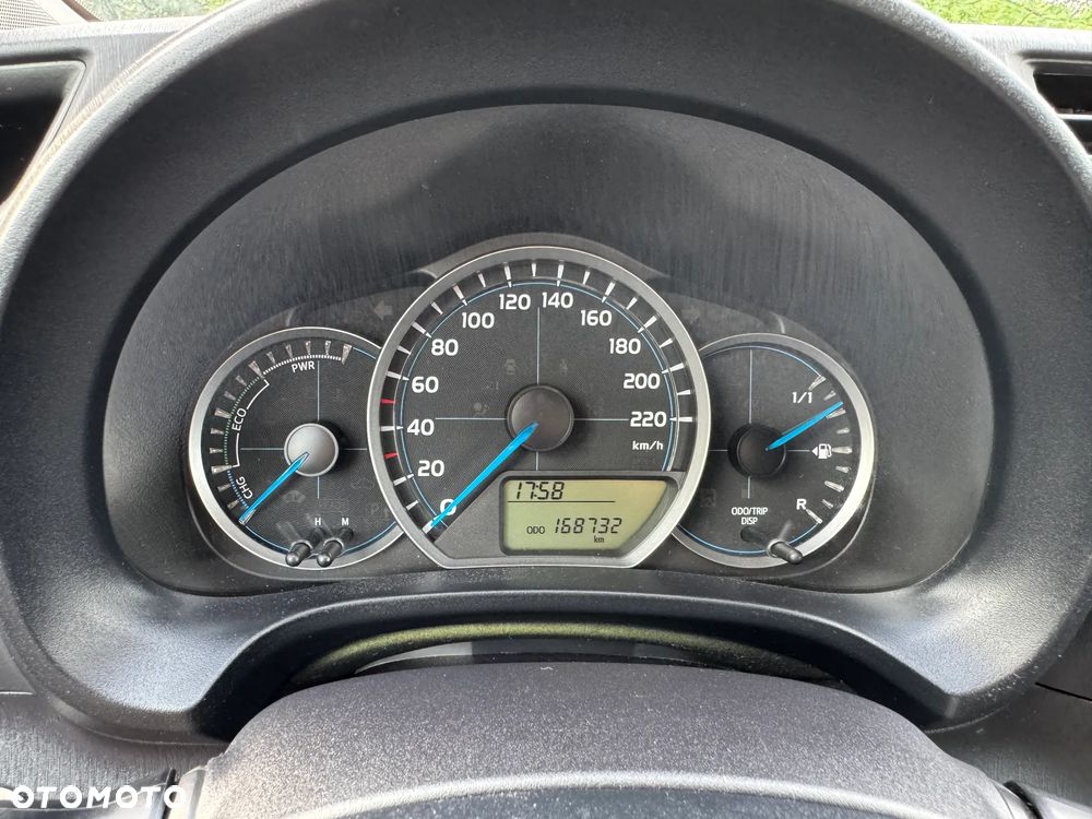 Toyota Yaris 1.5 VVT-i Selection - 12