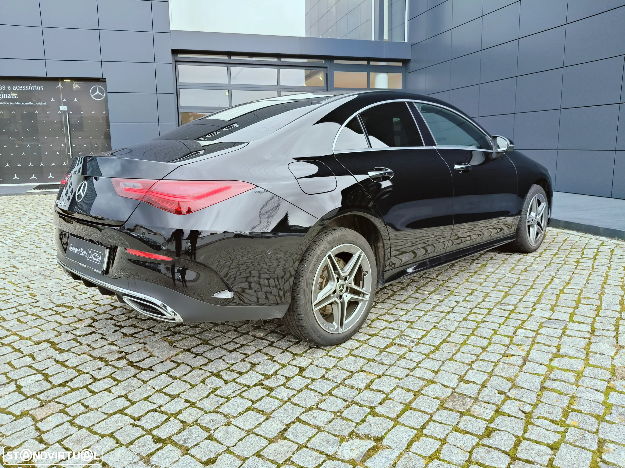 Mercedes-Benz CLA 250 e AMG Line - 5