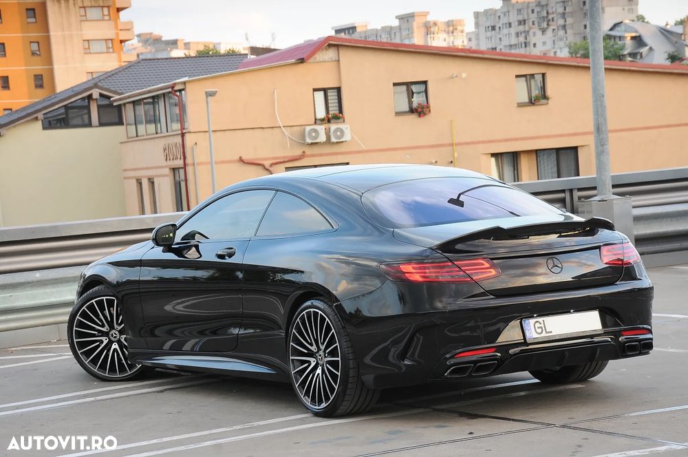 Mercedes-Benz S 500 4MATIC Aut - 36