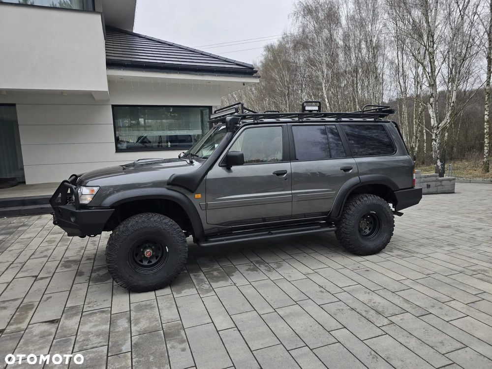 Nissan Patrol - 1