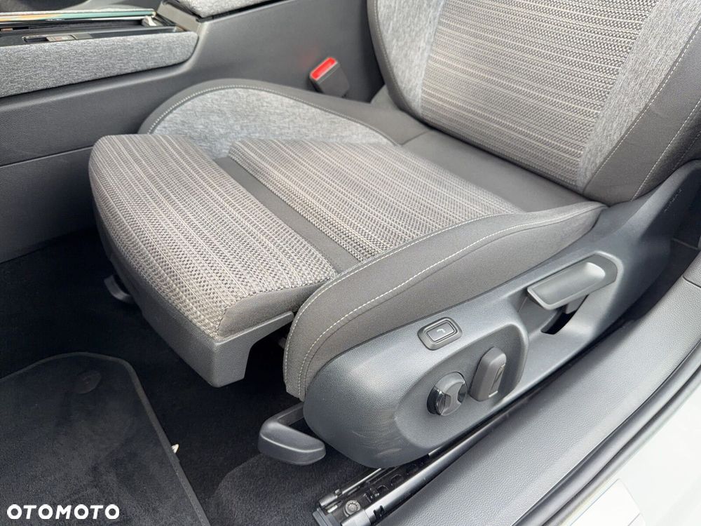 Skoda Superb 2.0 TDI SCR 4x4 Selection DSG - 13
