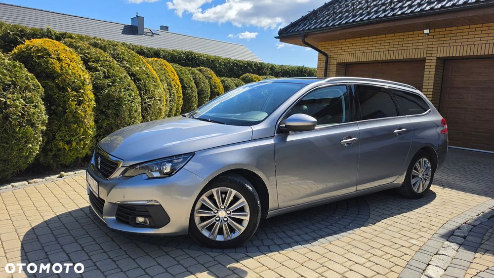Peugeot 308 1.5 BlueHDi Allure S&S - 11