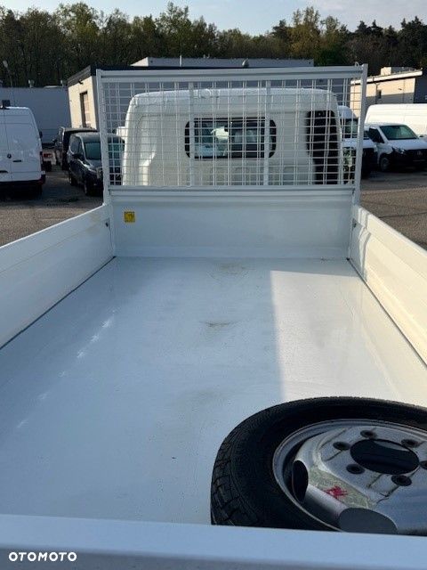 Mitsubishi FUSO Canter 3S13 Wywrotka 3W - 3