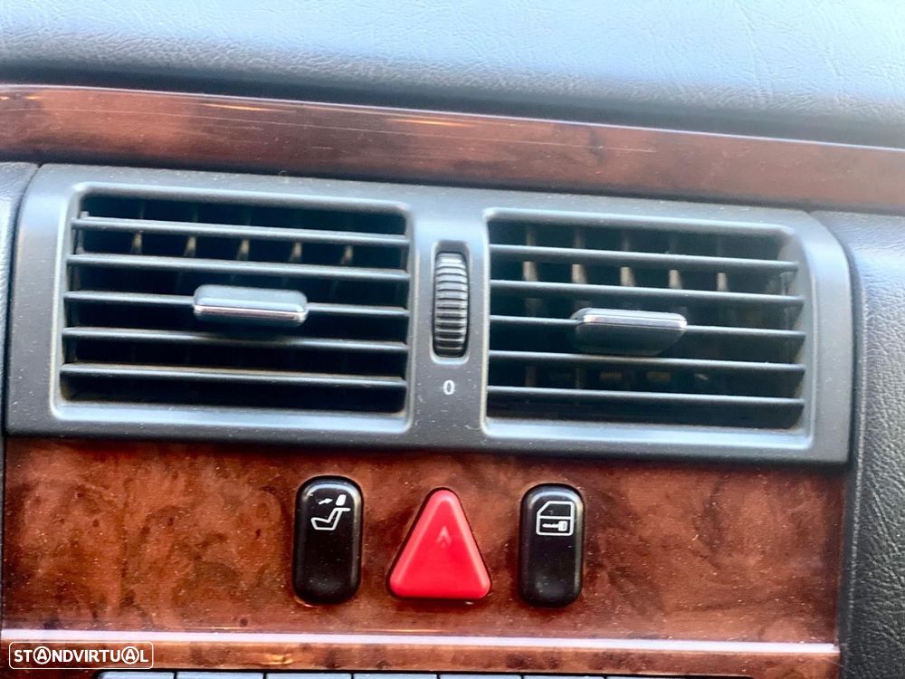 Mercedes-Benz E 220 CDI Elegance - 21