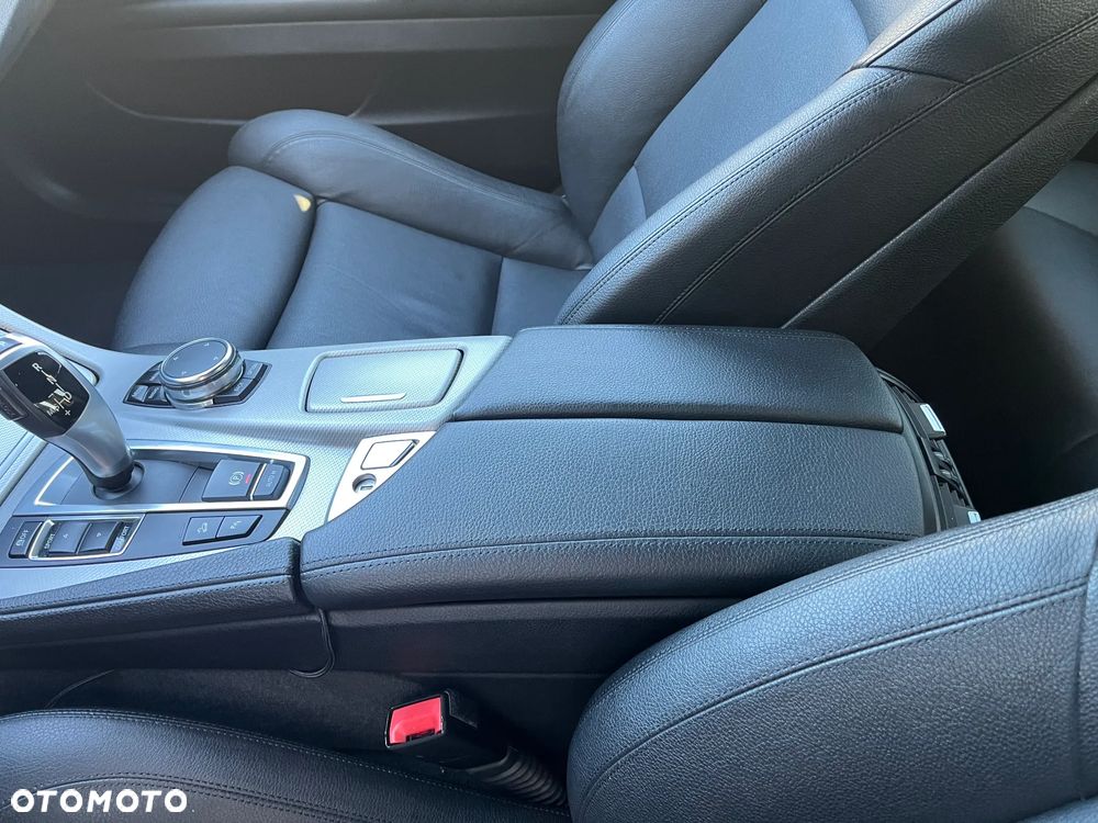 BMW Seria 5 520d xDrive M Sport Edition - 23