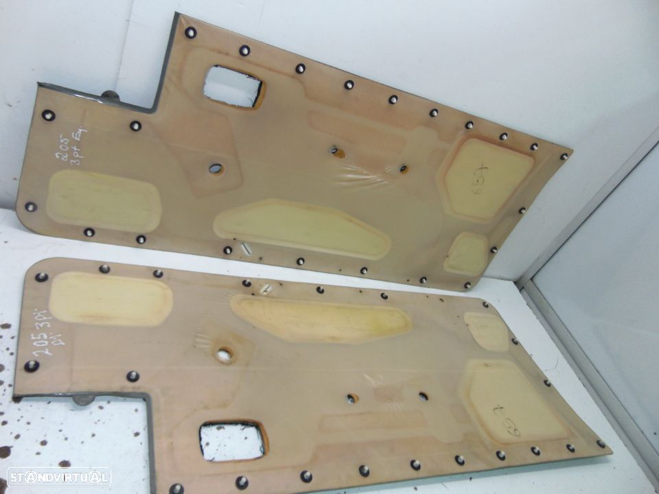 Peugeot 205 3 portas quartelas - 6