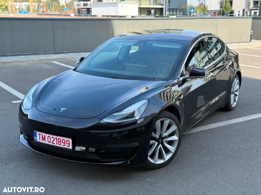 Tesla Model 3 Premium Langstreckenbatterie AWD Dual Motor - 2