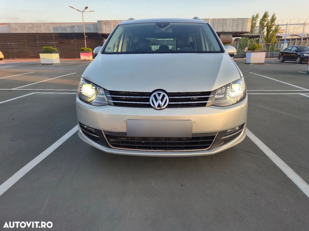 Volkswagen Sharan 2.0 TDI DSG Highline - 4
