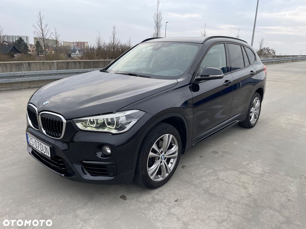 BMW X1 sDrive18i Sport Line - 3