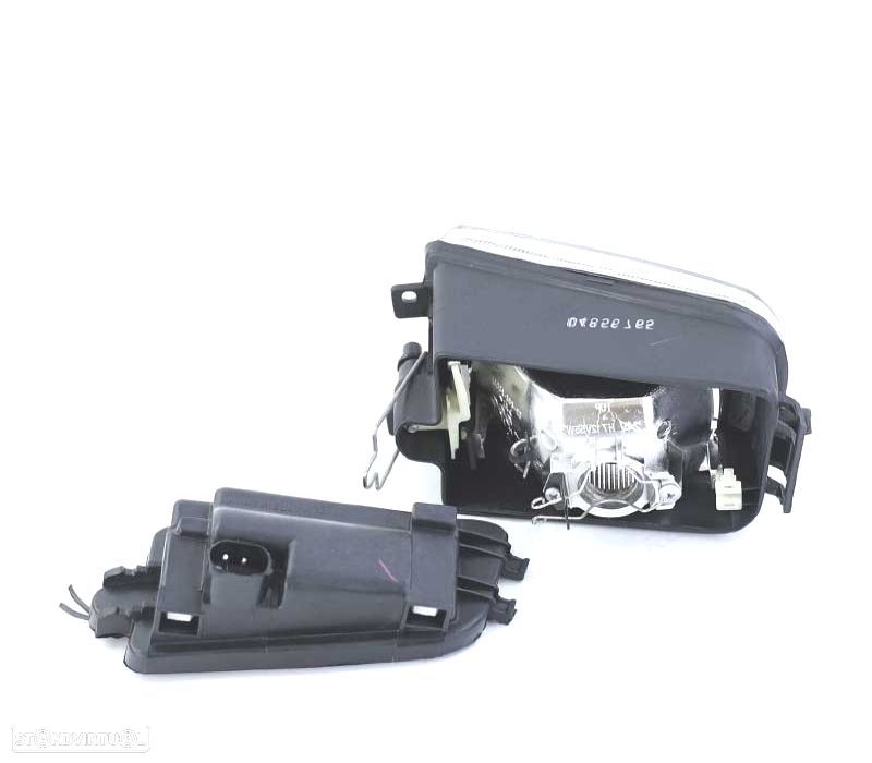 FARÓIS DE NEBLINA BMW SÉRIE 5 E39 95-00 Z3 96-02 - 4