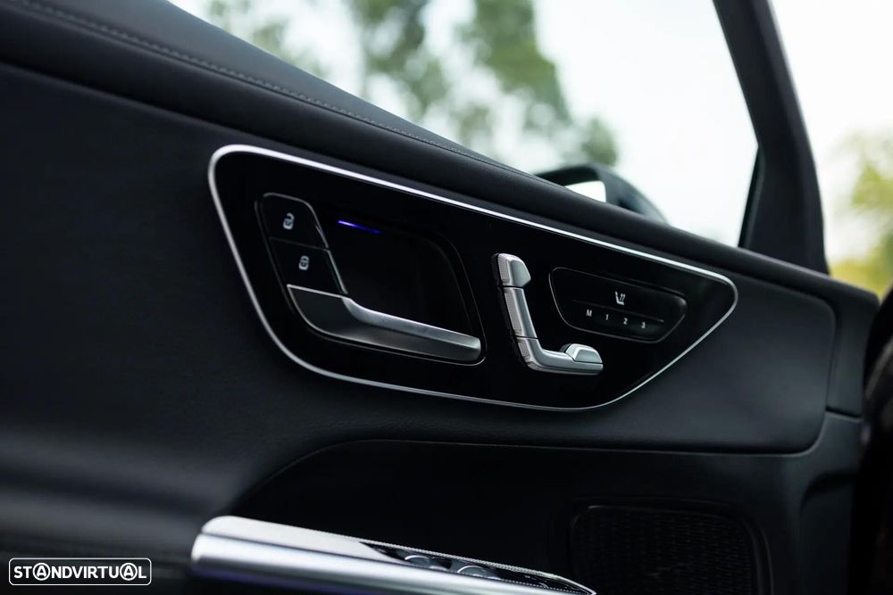 Mercedes-Benz GLC 300 e 4Matic 9G-TRONIC Edition AMG Line - 16
