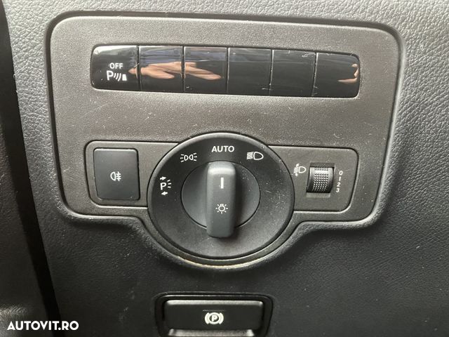 Mercedes-Benz Vito Mixto 116 CDI - 9