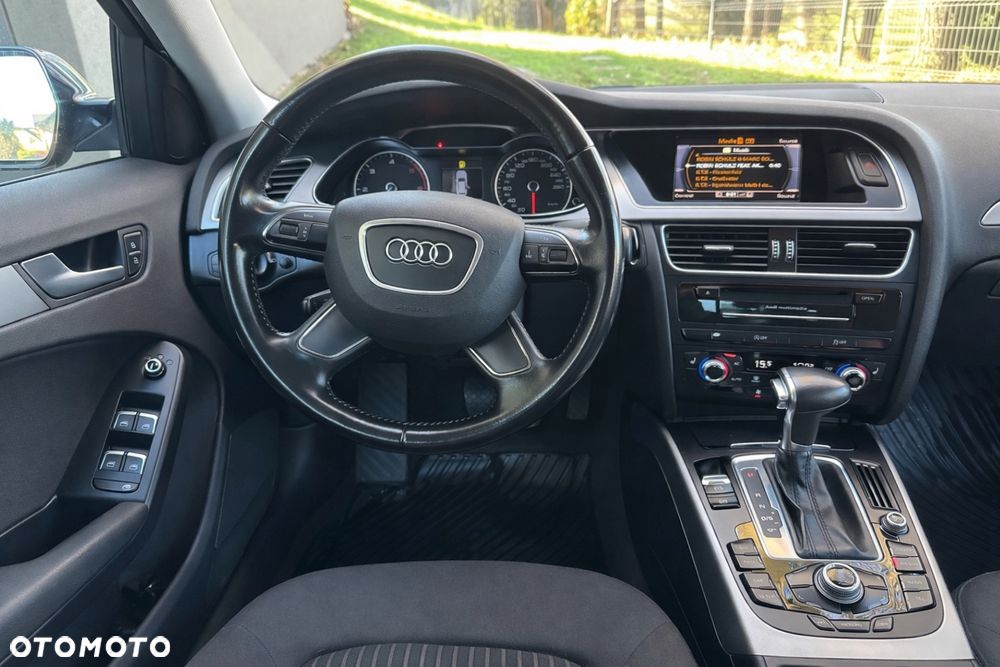Audi A4 Avant 2.0 TDI Multitronic - 25