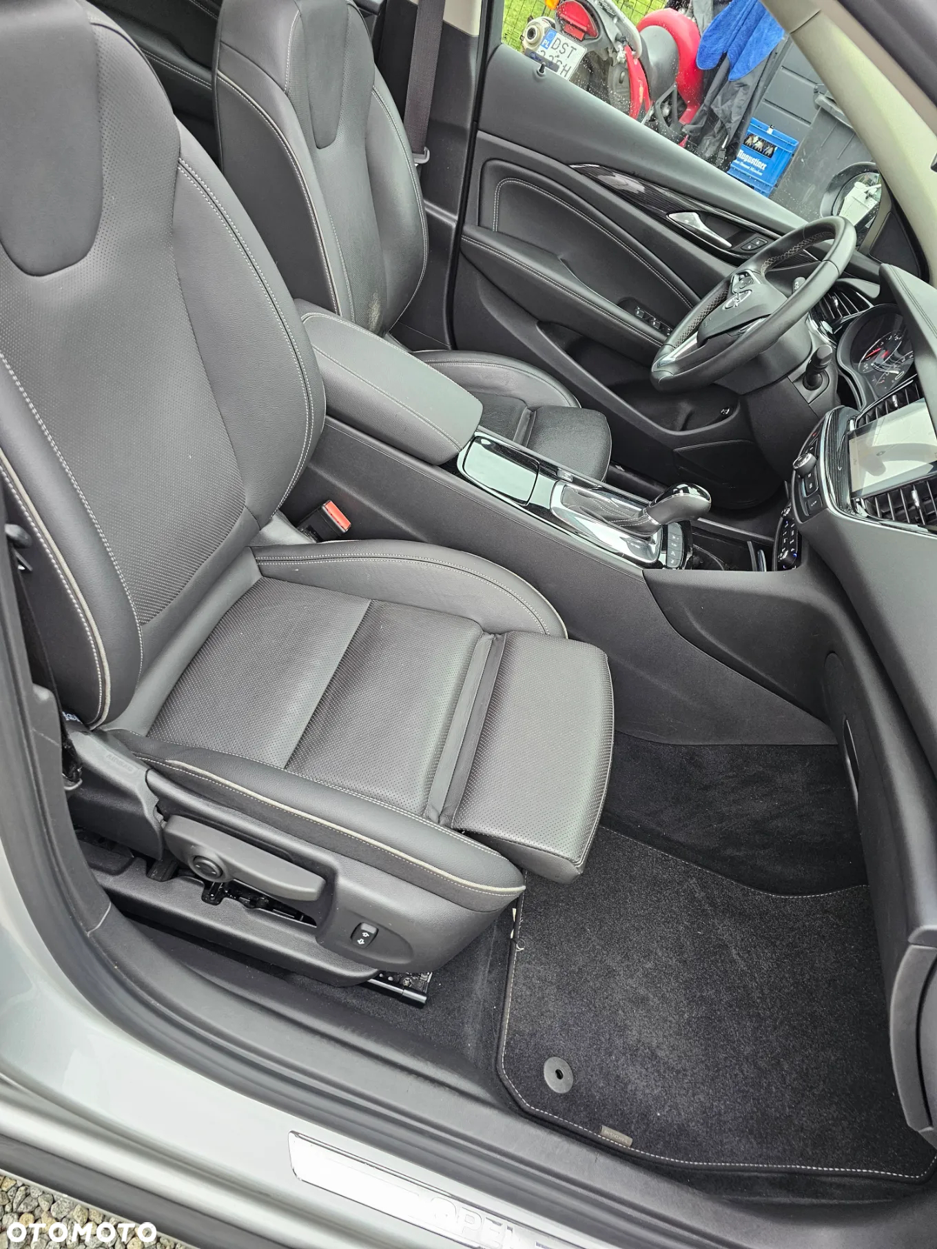 Opel Insignia 2.0 CDTI automatik Business Innovation - 19