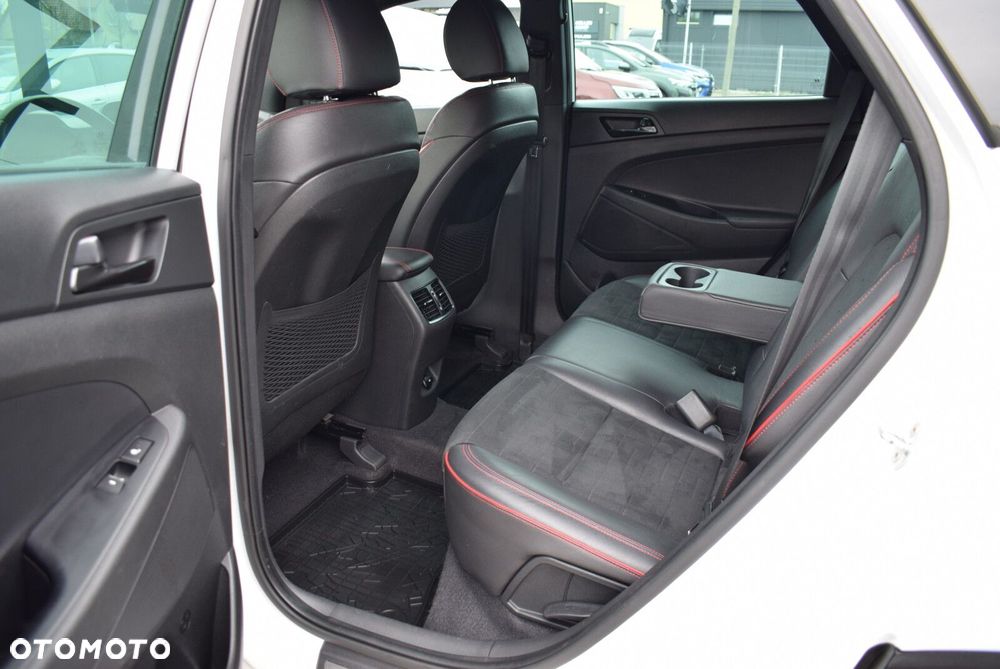 Hyundai Tucson - 25