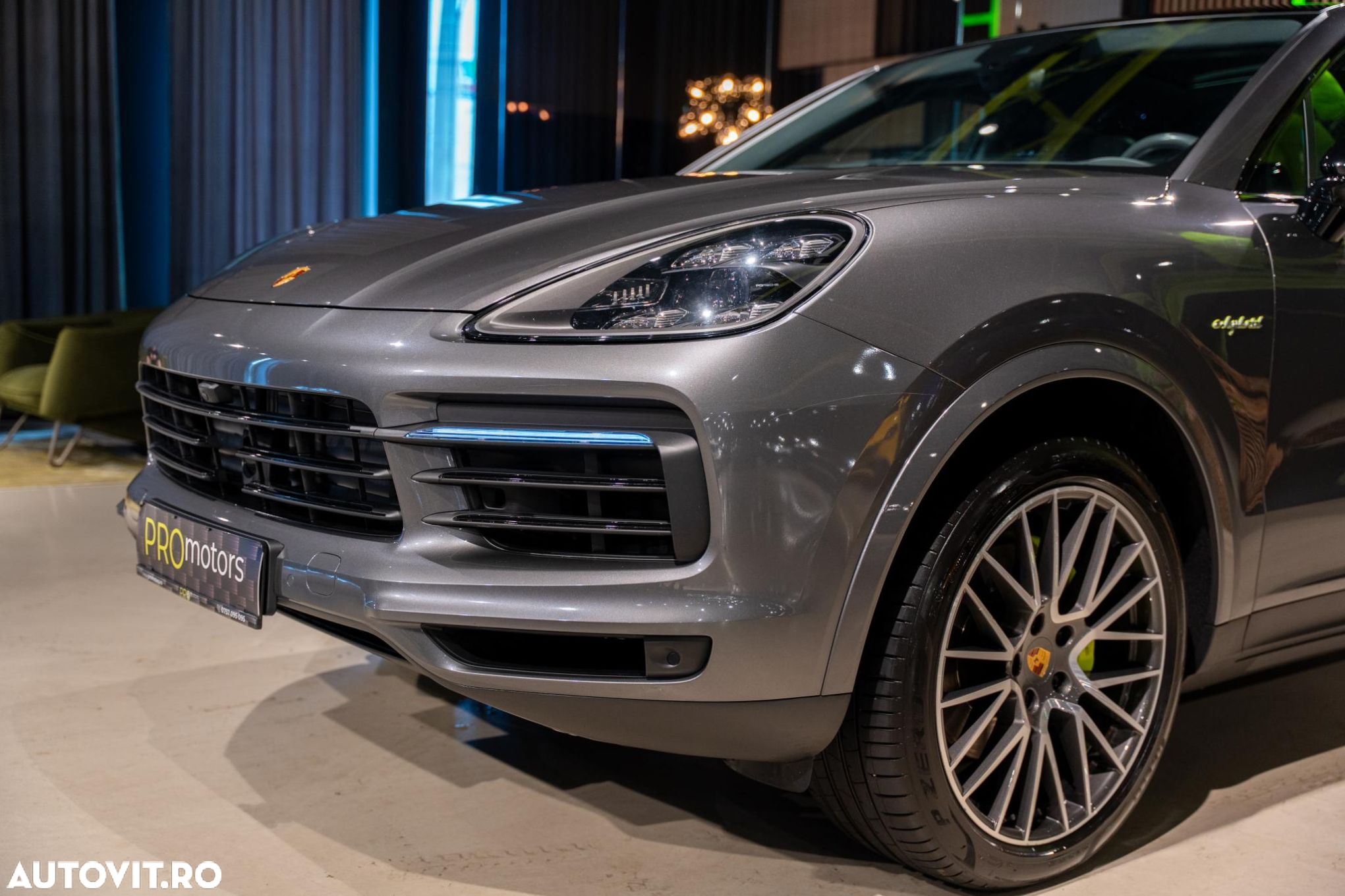 Porsche Cayenne Coupe - 13