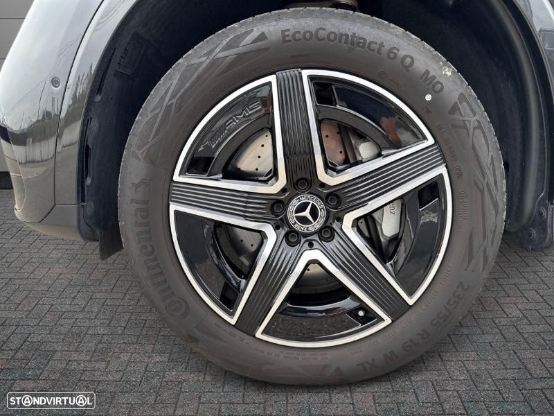 Mercedes-Benz GLC 300 e Coupe 4Matic - 6