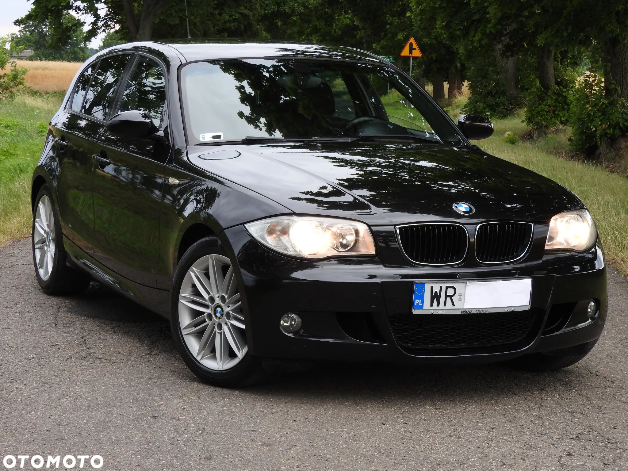 BMW Seria 1 120i - 1