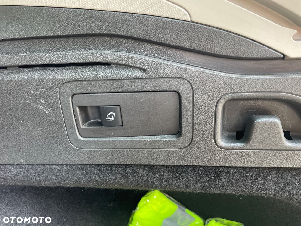 Opel Insignia 2.0 CDTI 4x4 Exclusive S&S - 11