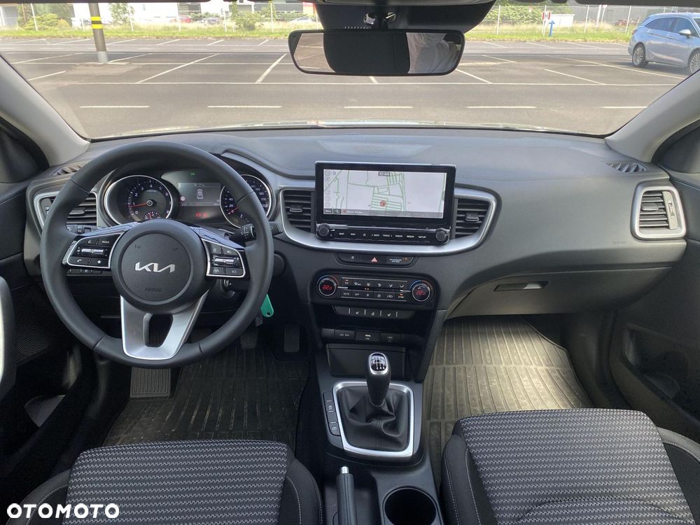 Kia XCeed 1.5 T-GDI M - 16