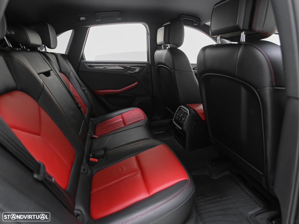 Porsche Macan S - 11