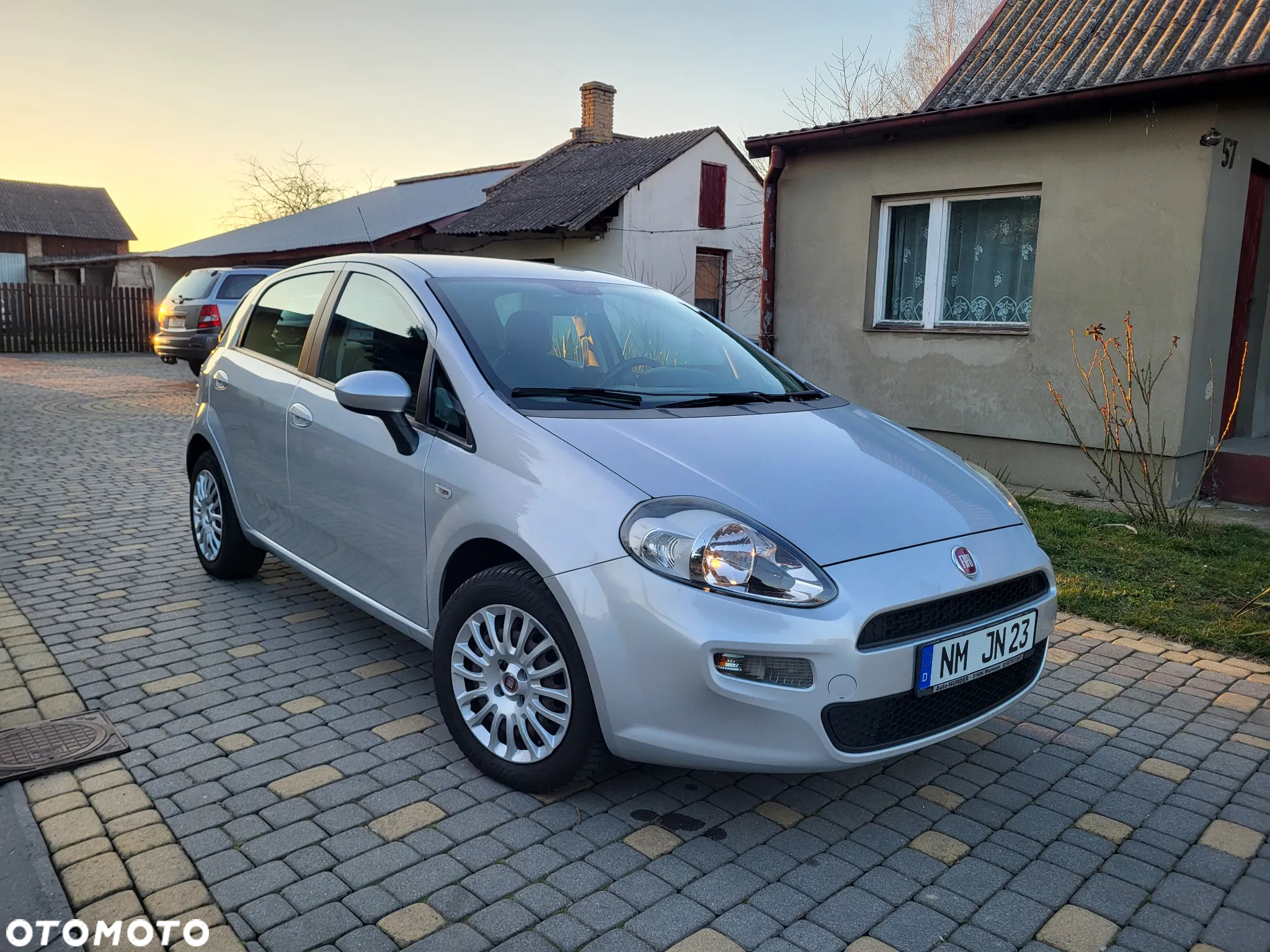 Fiat Punto - 5